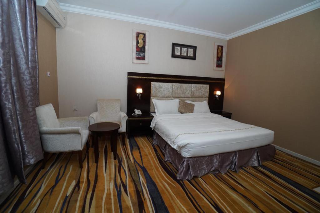 Al Masem Luxury Hotel Suites 3 Al Ahsa Al-Hofuf Exterior foto