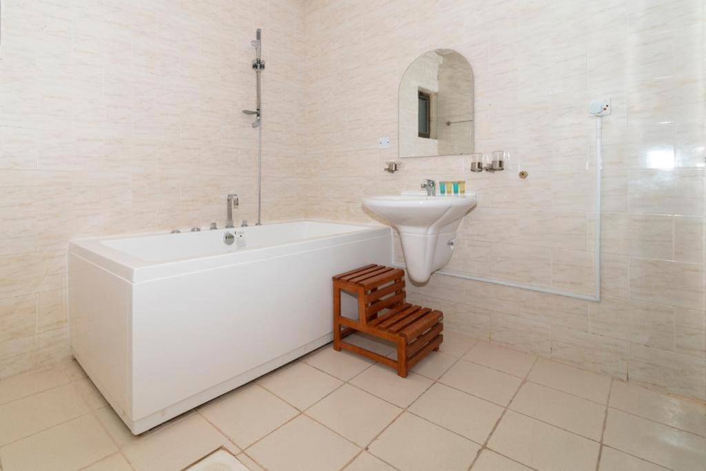 Al Masem Luxury Hotel Suites 3 Al Ahsa Al-Hofuf Exterior foto
